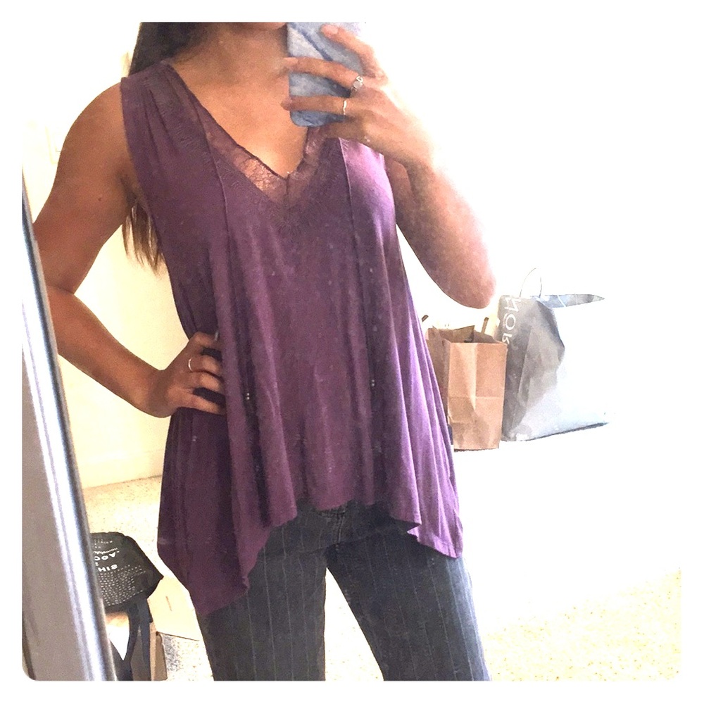 Soft & Sexy AE purple flowy tank
